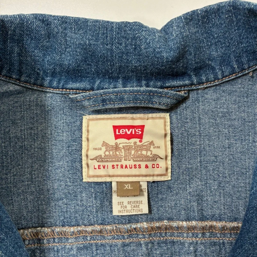 Vintage 1997 Levi's Denim Jacket XL Blue Full Zip Acid Graphic Back Patch Chore